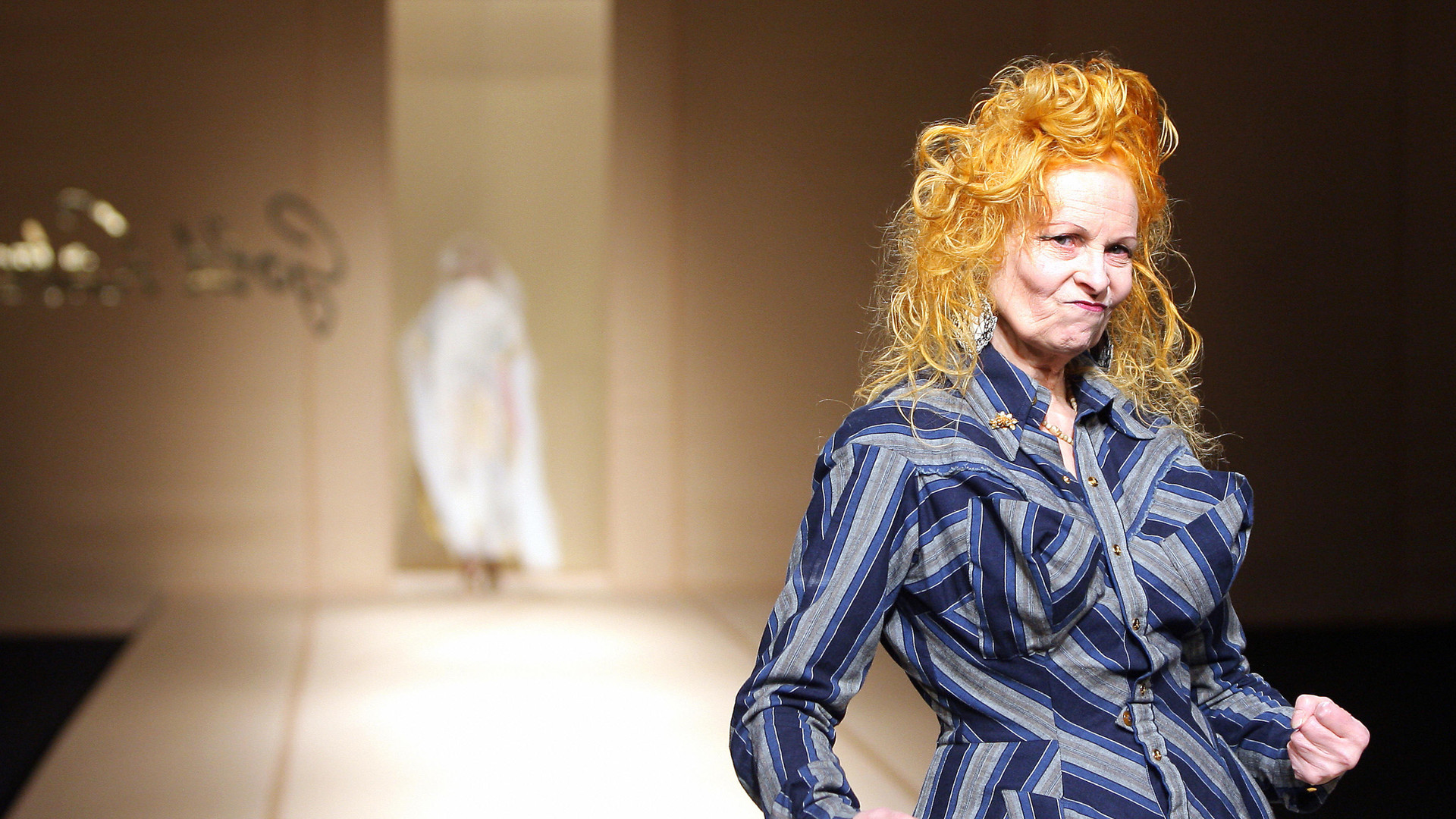 Vivienne westwood отзывы. Вивьен Вествуд. Вествуд панк икона активист. Вествуд: панк, икона, активист (2018).