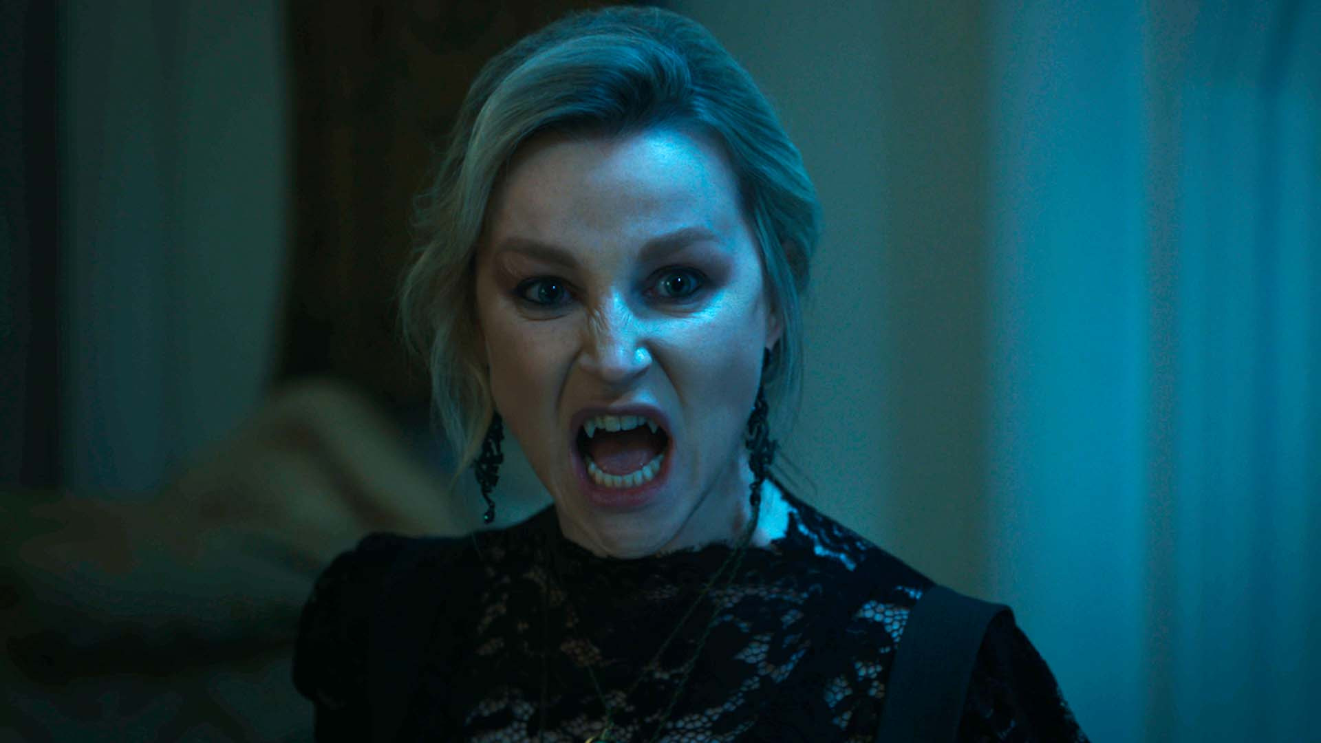 Вампиры средней полосы ольга. Вампиры полосы 2. Вампиры полосы 2. Вампиры средней полосы сериал 2. Юрий стоянов вампир.