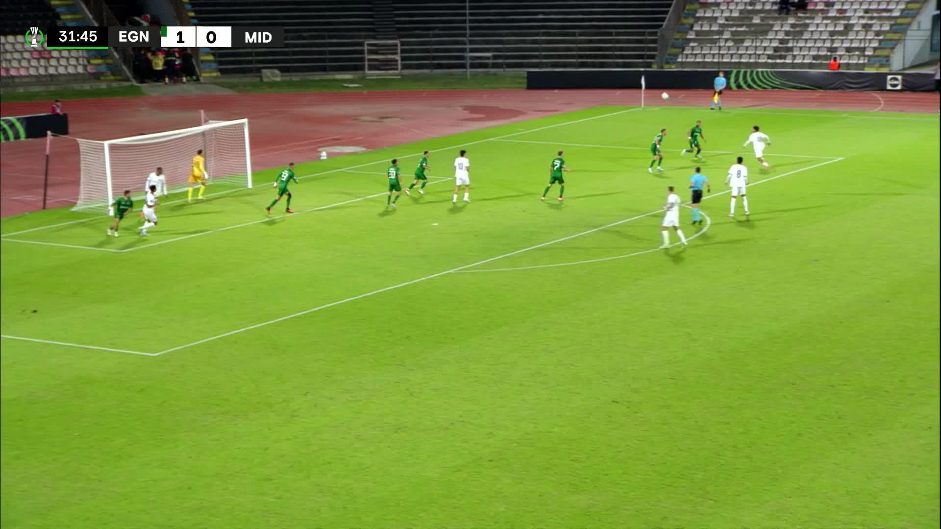 32' Гол. Cho Gue-Sung