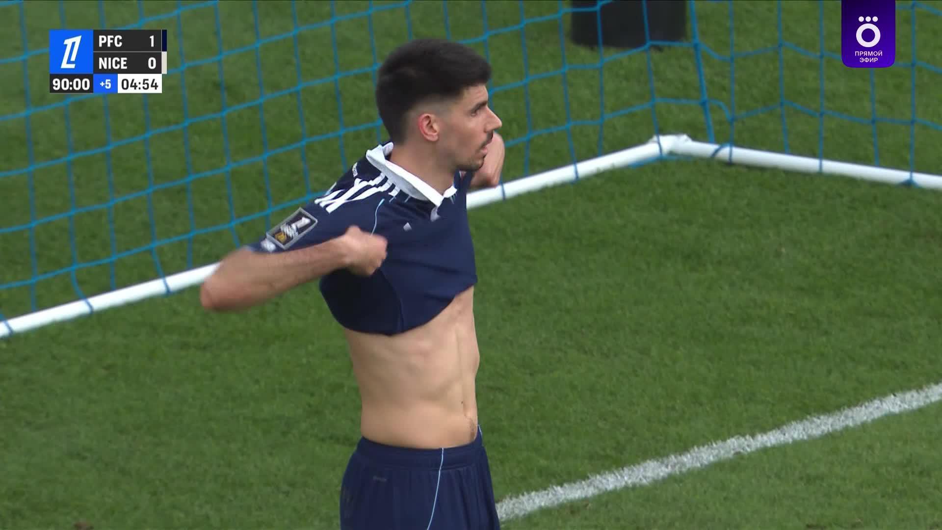 Нарушение. Тибо Смет