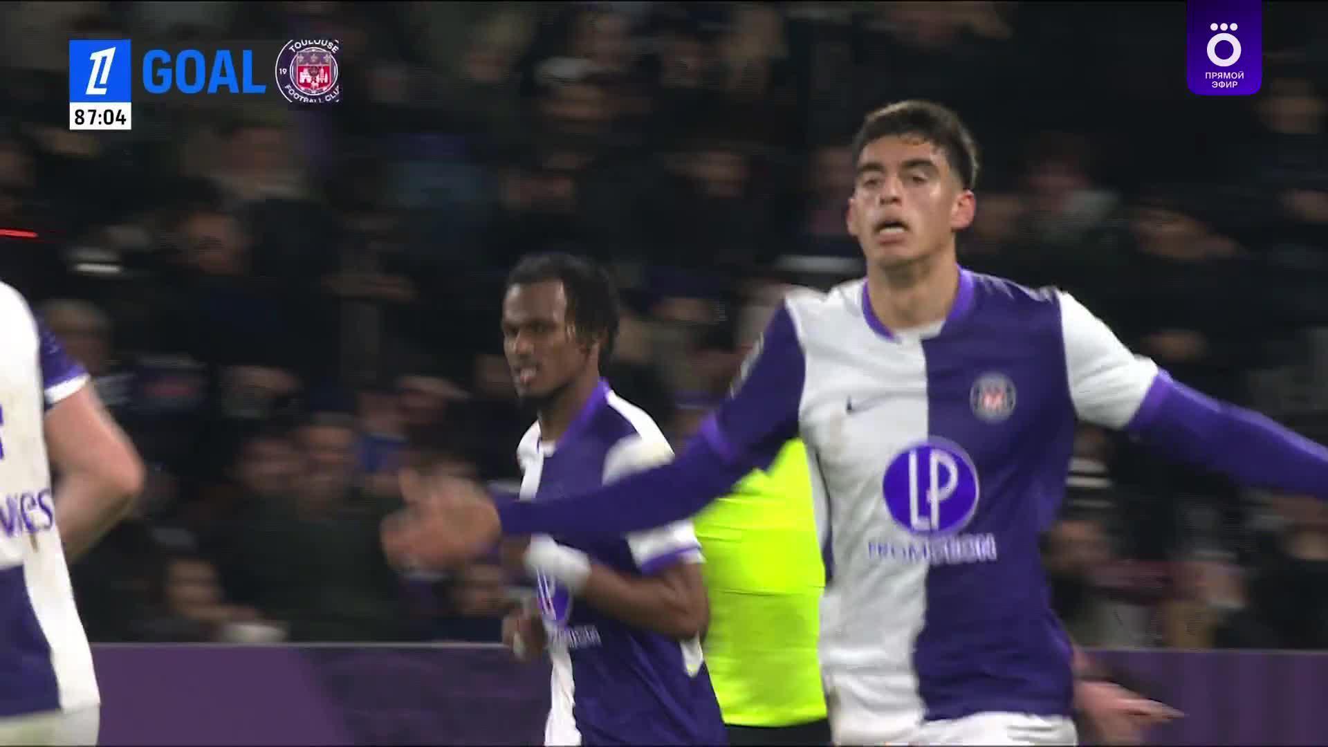 87' Гол. Хулиан Виньоло