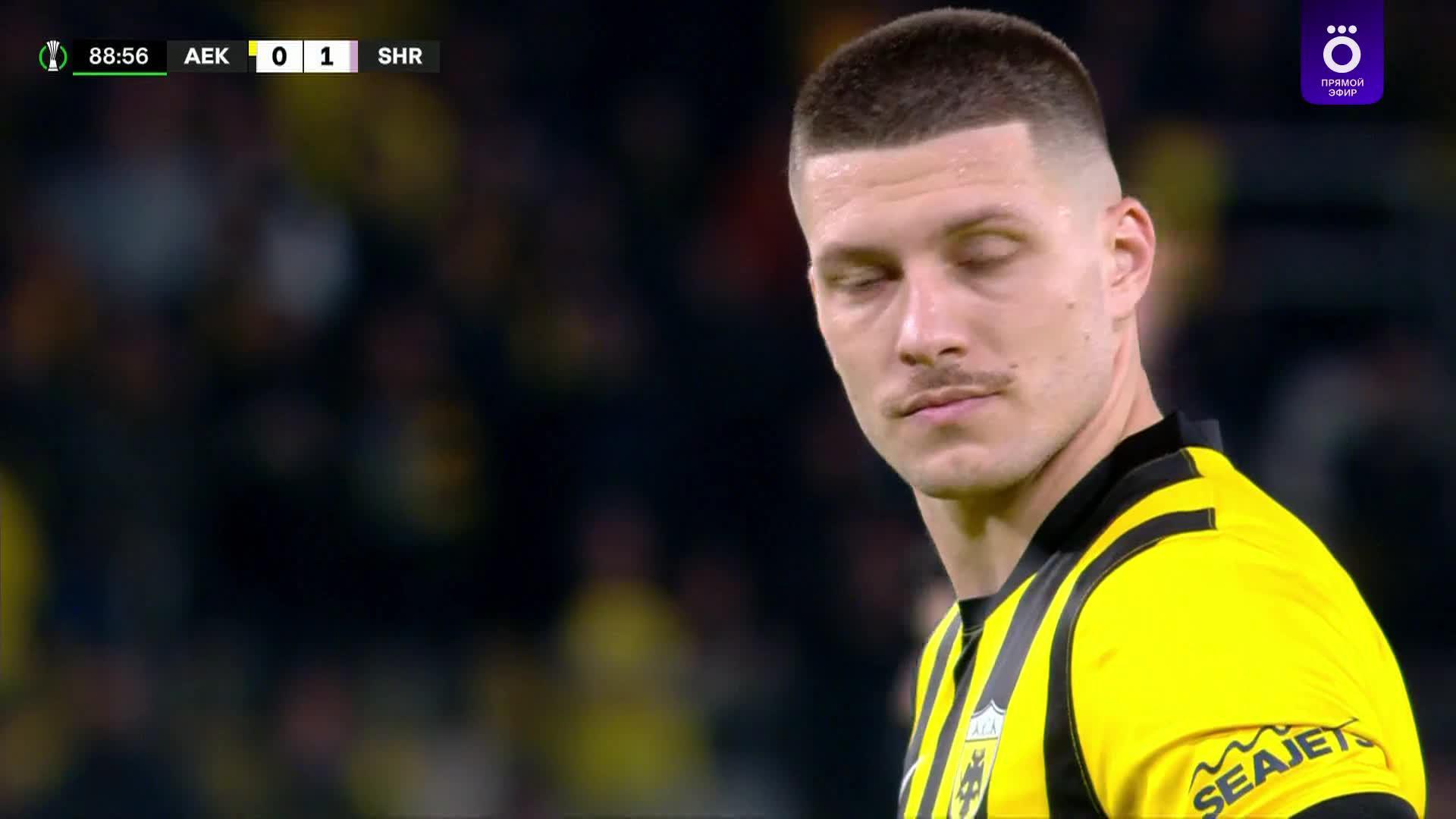 90' Гол. Luka Jovic