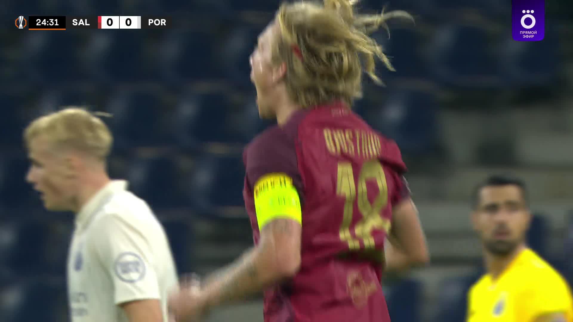 Сейв. Diogo Costa