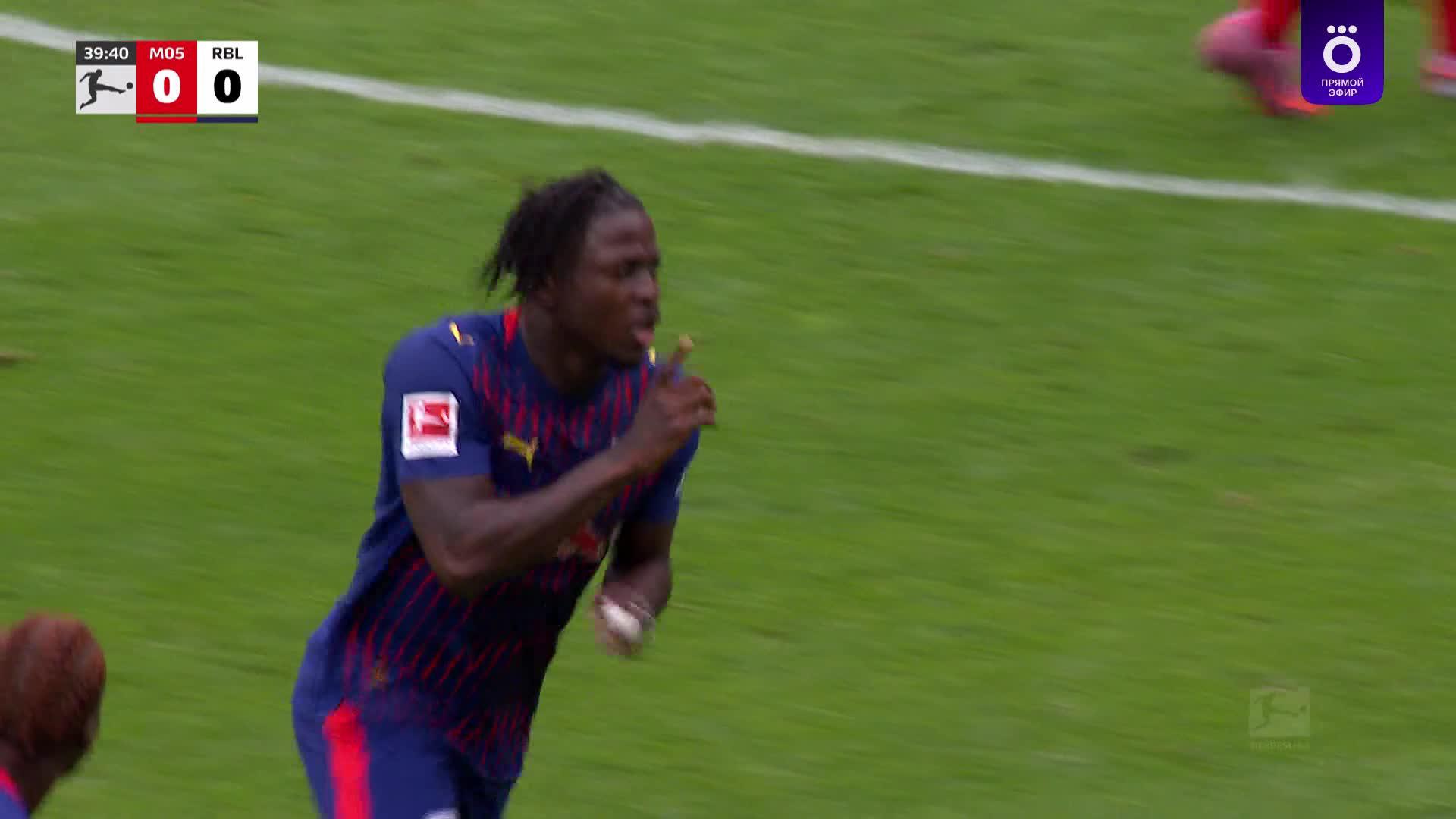 40' Гол. Johan Bakayoko