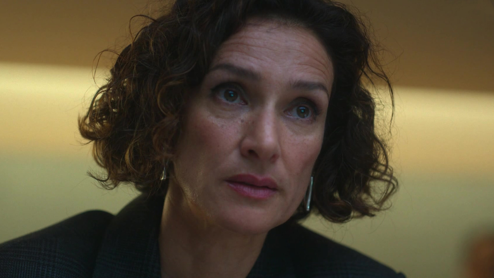 Ночной администратор 2 сезон 2 серия