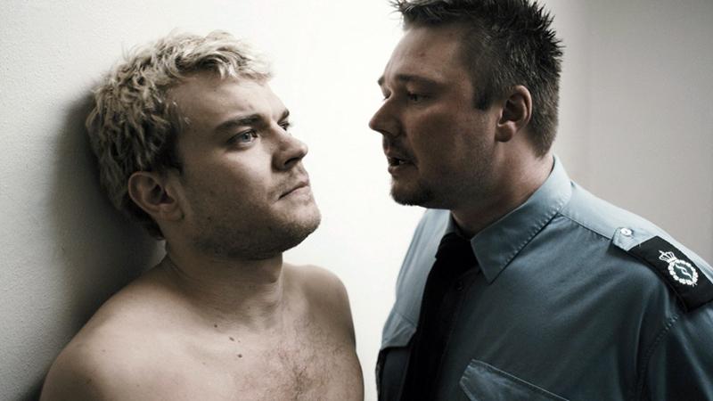 Заключенный R