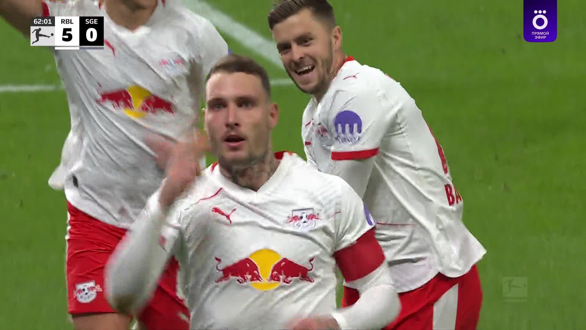 62' Гол. Давид  Раум