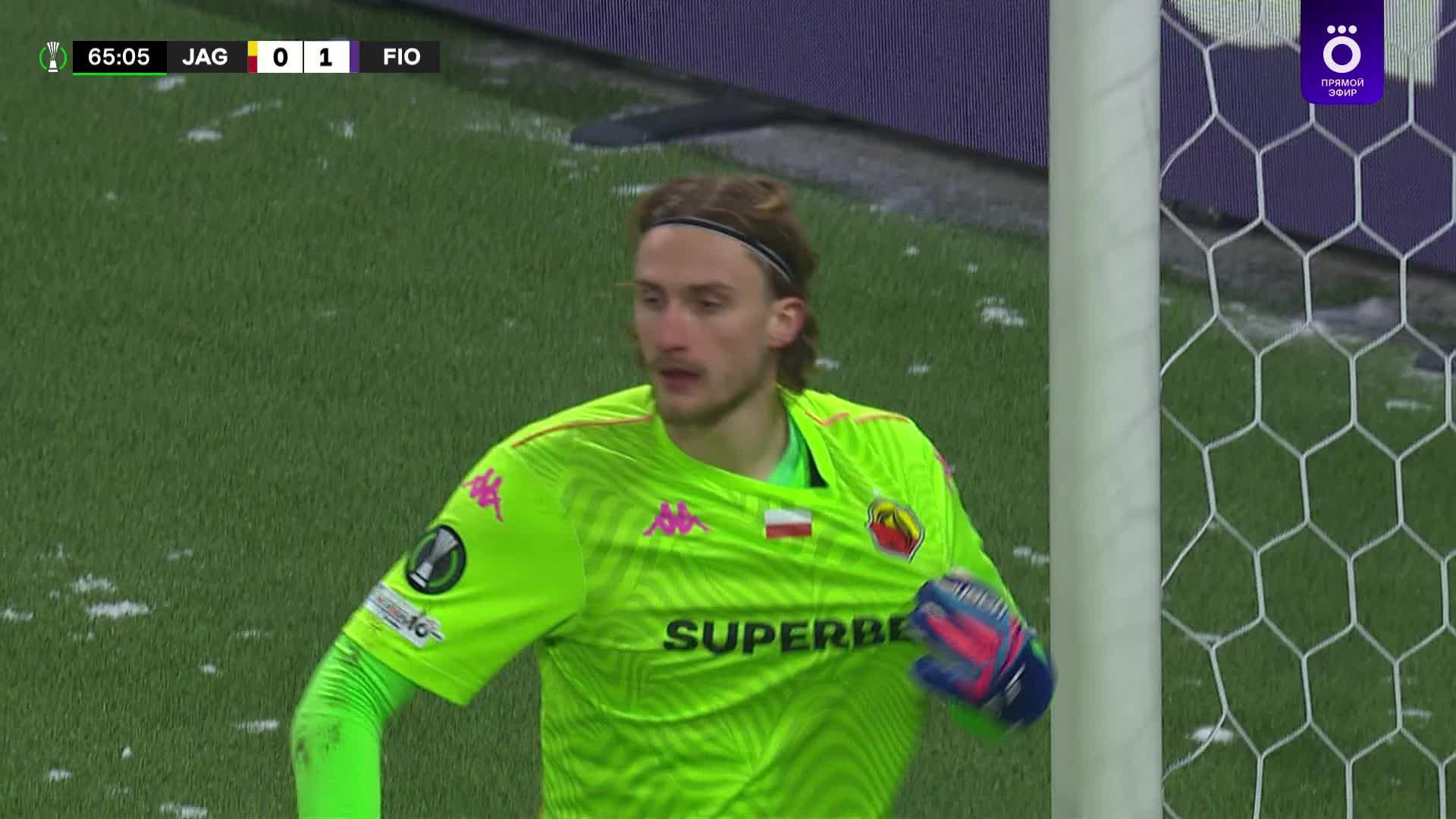 65' Гол. Роландо Мандрагора