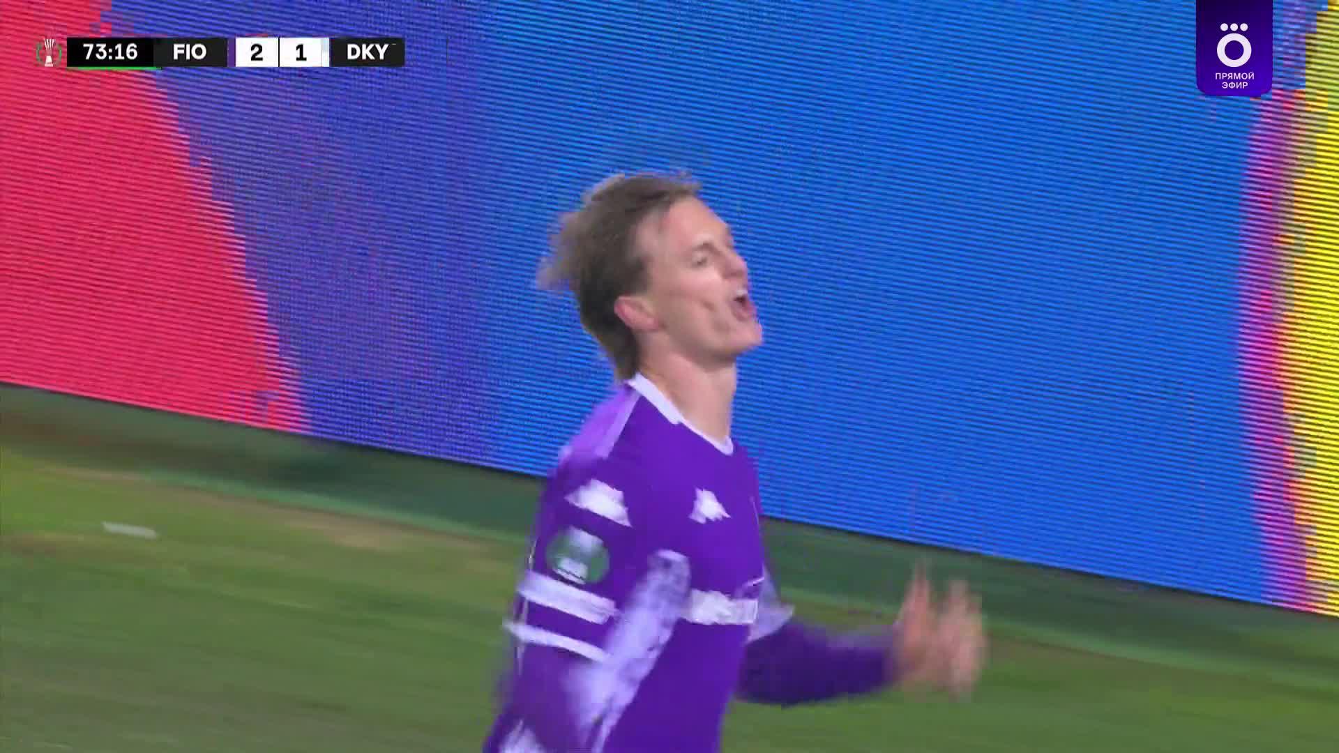 74' Гол. Альберт Гудмундссон