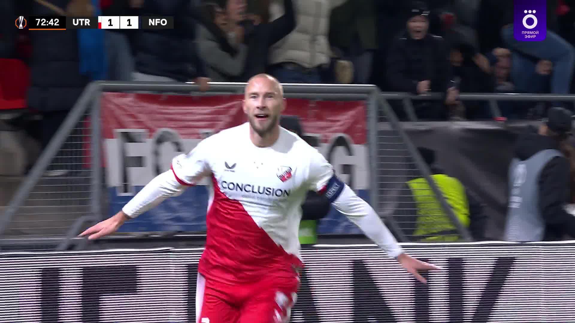 73' Гол. Майк Ван Дер Хорн