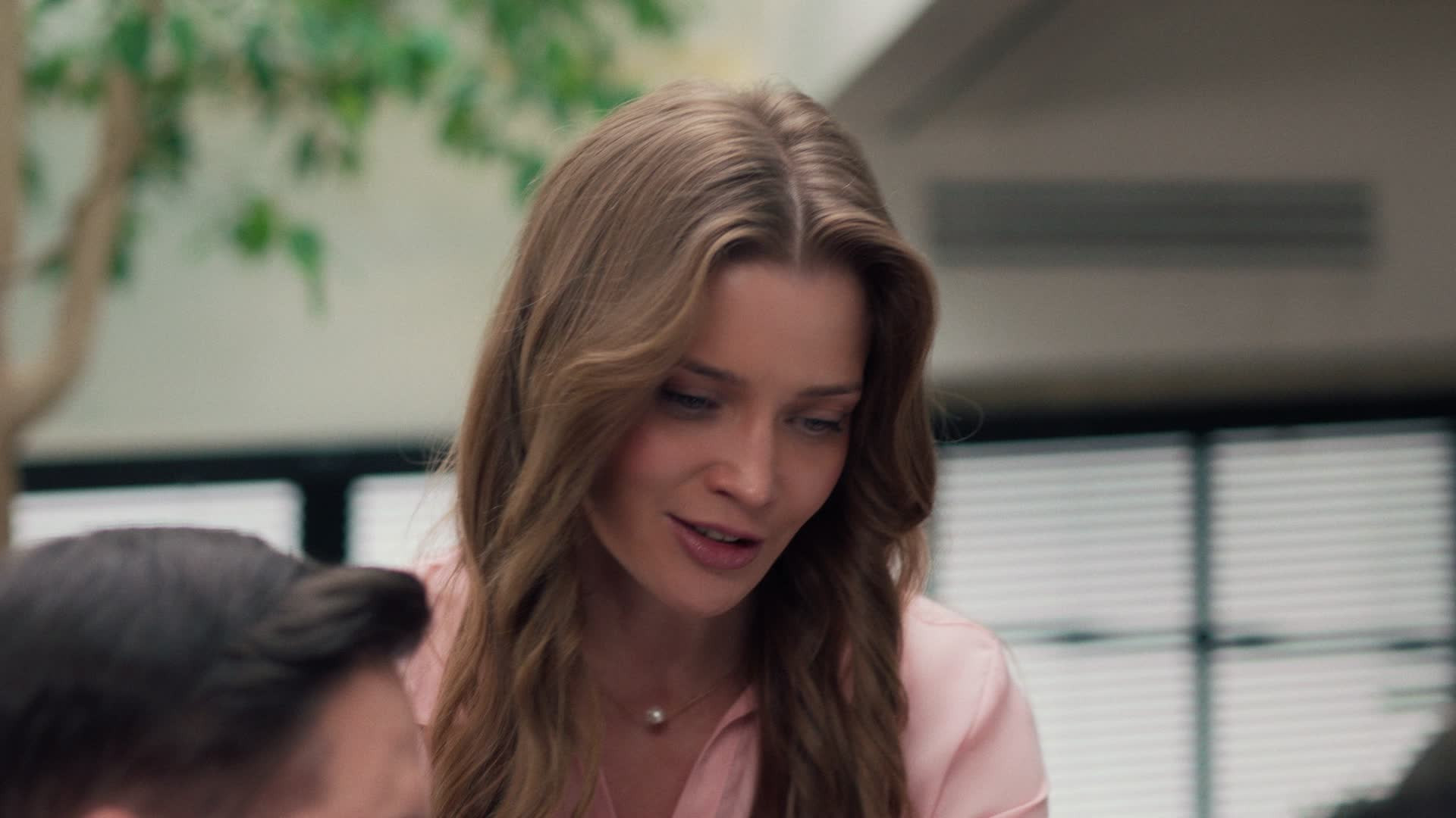 Большой человек 1 сезон 12 серия