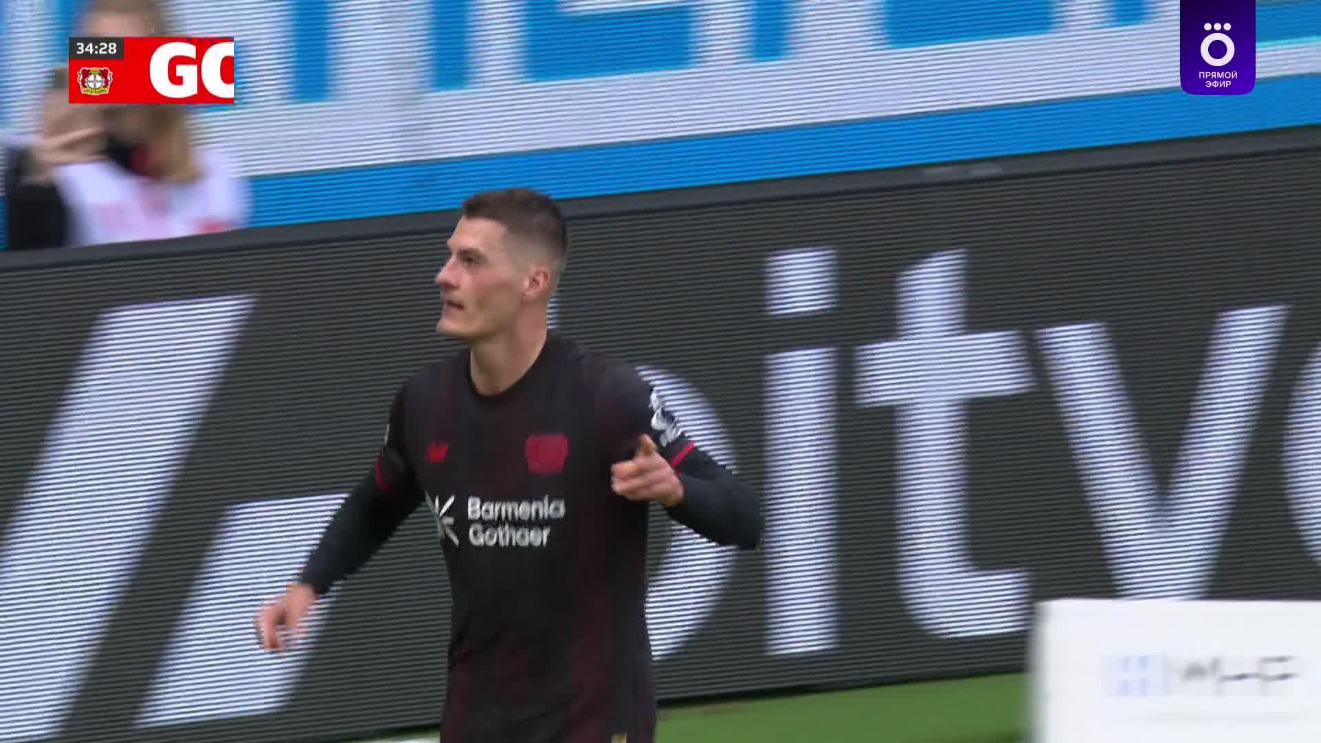 35' Гол. Патрик  Шик