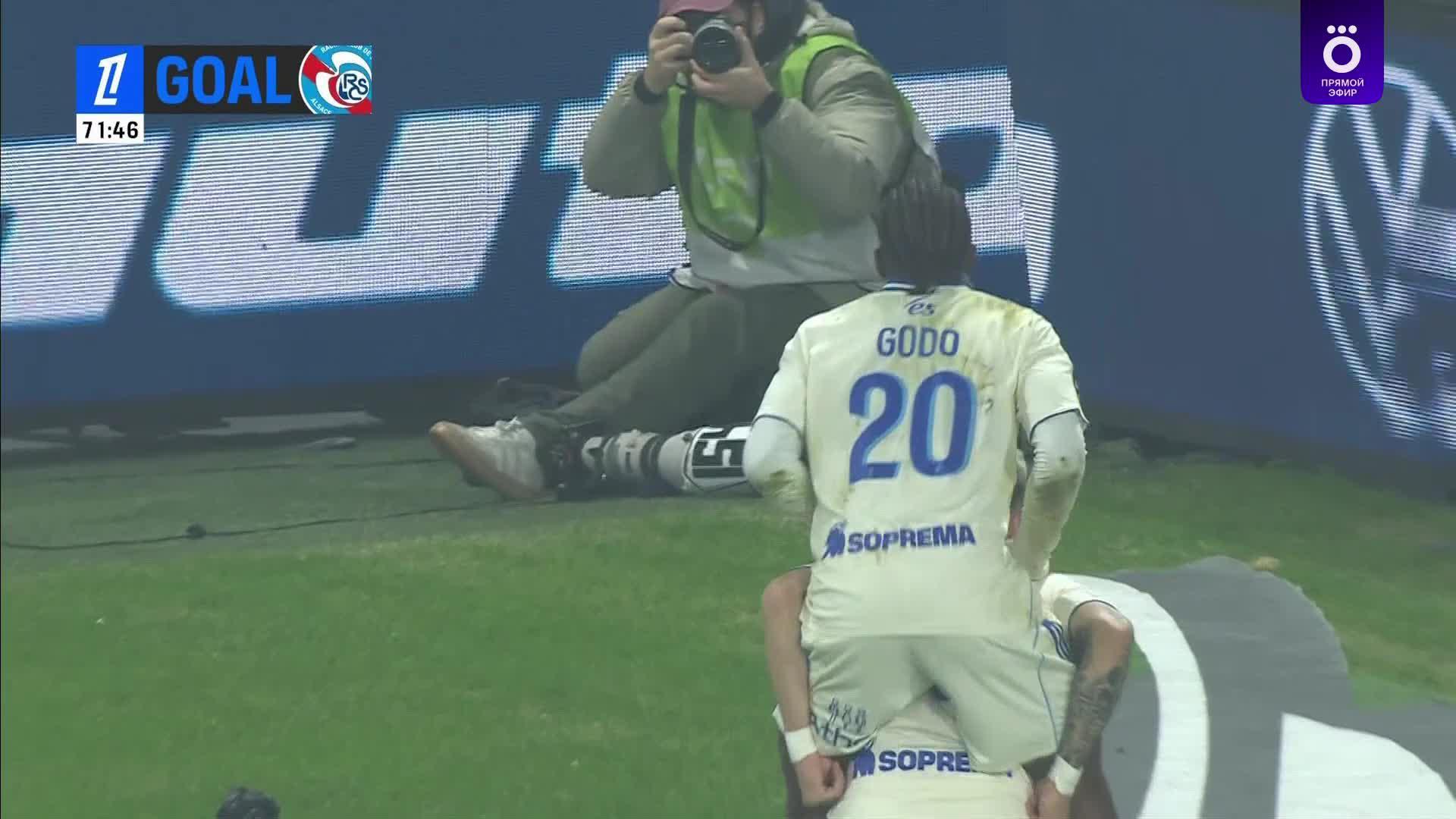 72' Гол. Becket Godo