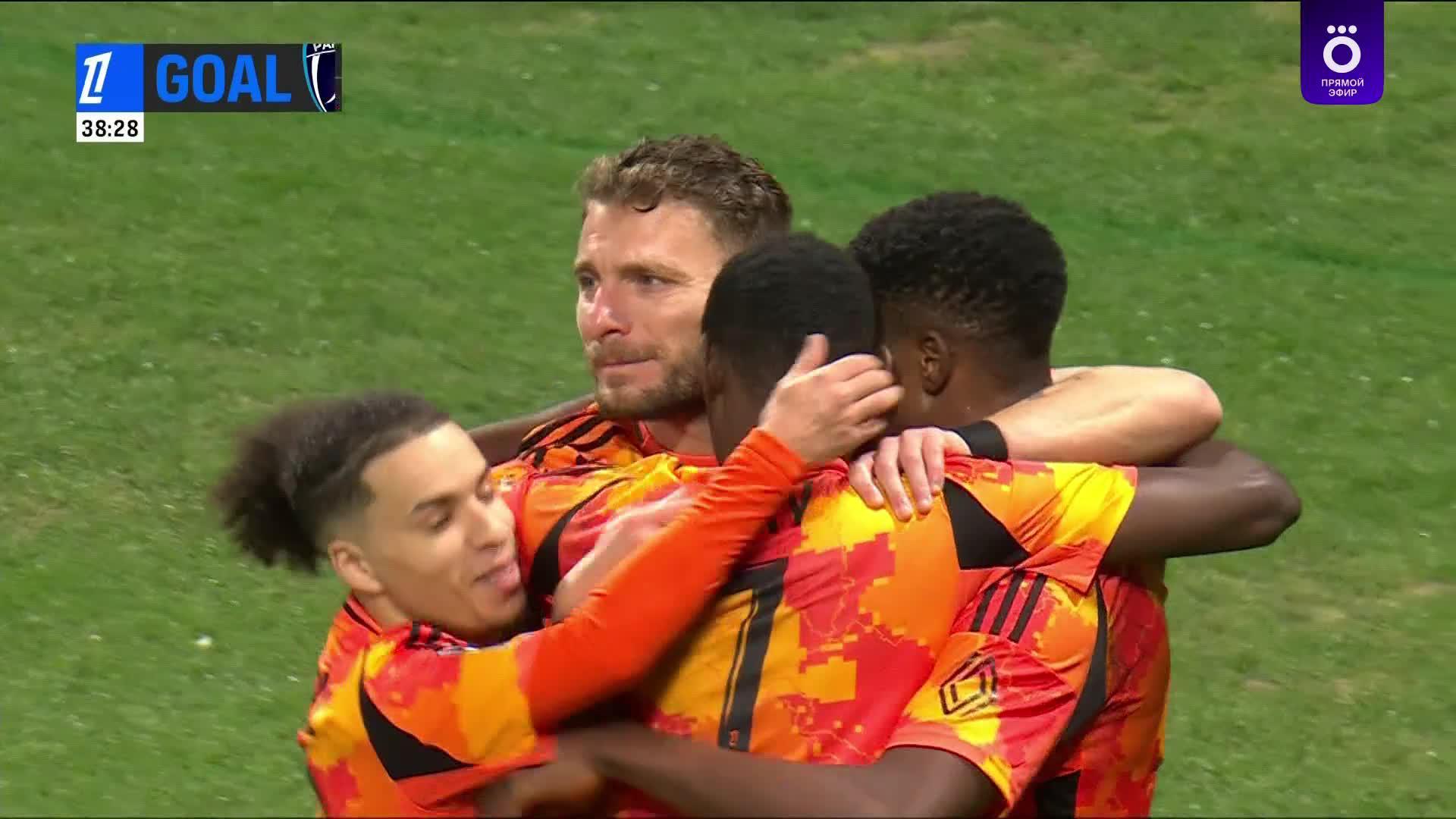 39' Гол. Маршалл Мунеци